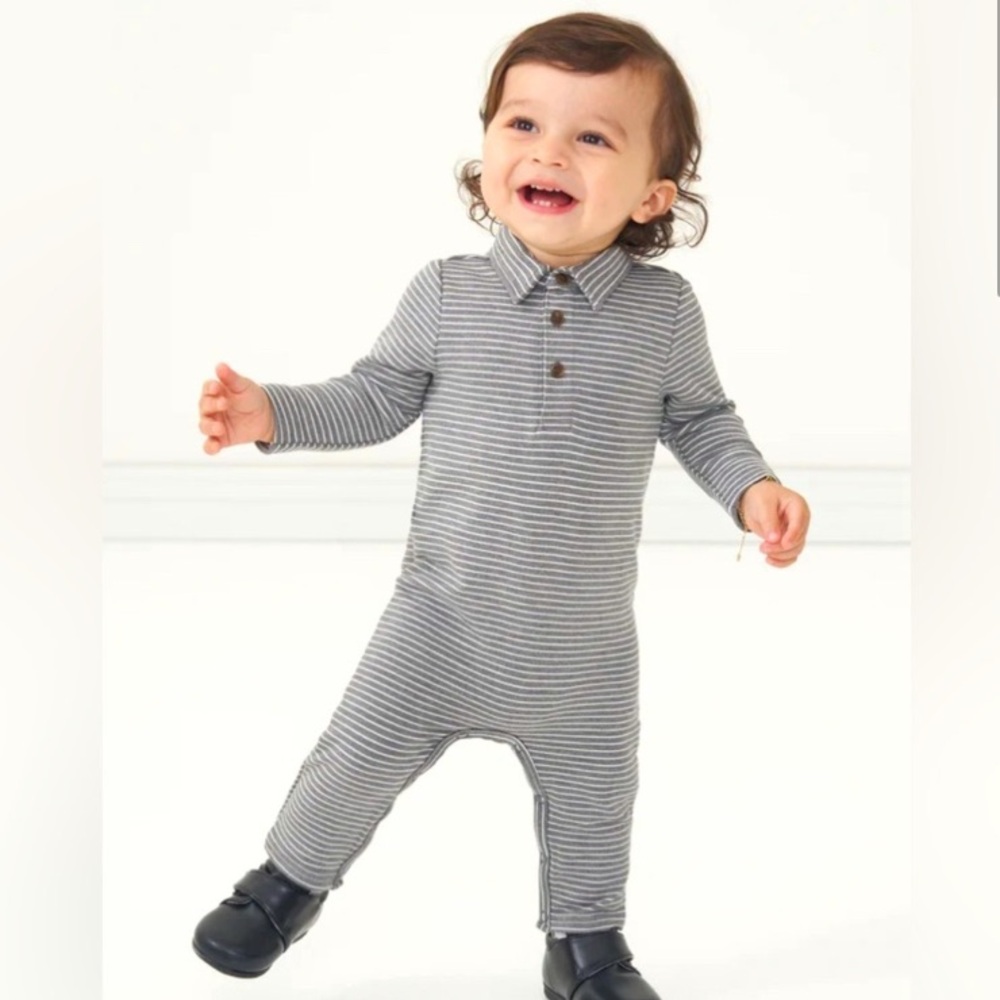 Kids-Baby Little Sleepies Play Gray/White Stripe Onesie- (3-6) months